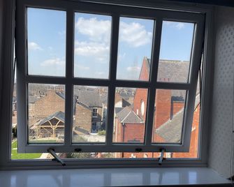 Diamonds Inn - York - Balcony