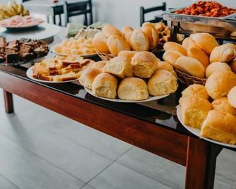 Pousada Garoupa - Cabo Frio - Buffet