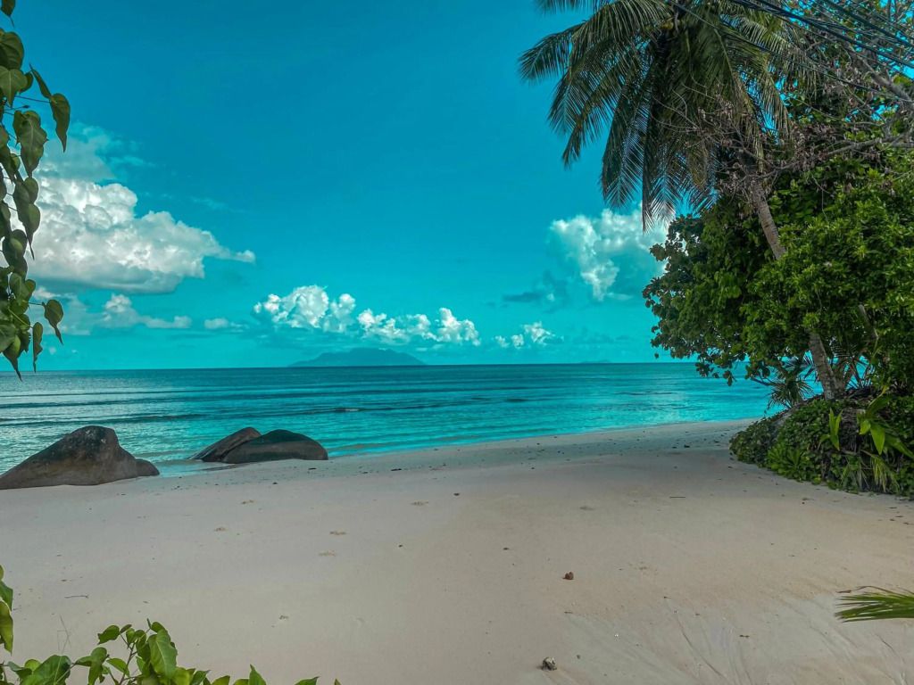 Divers Lodge Guest House