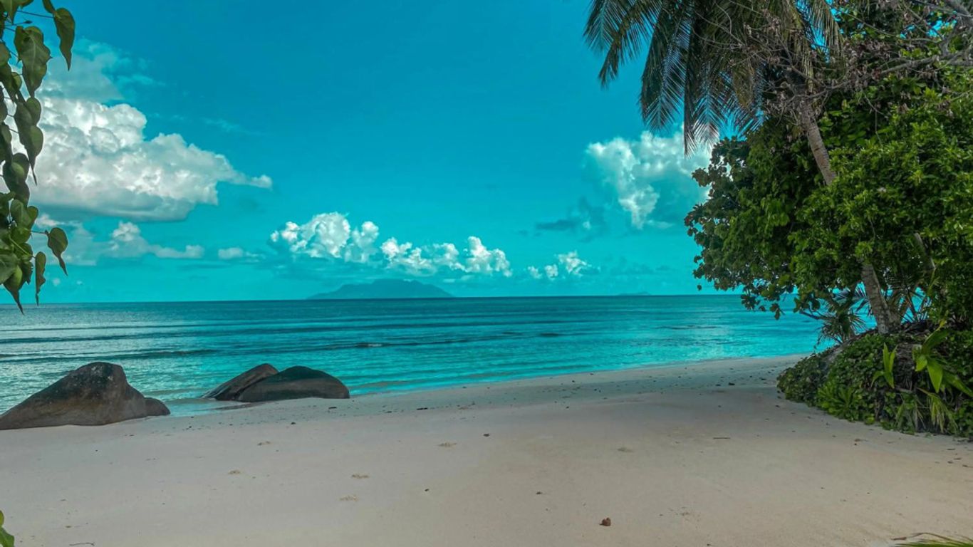 Divers Lodge Guest House