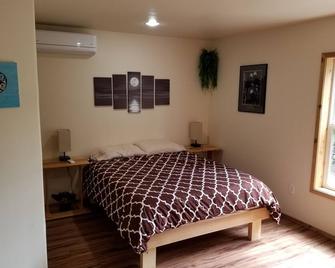 Fort Wrangell, Eagle Room - Wrangell - Bedroom
