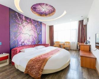 Thank Inn Hotel Hebei Hengshui Ronghua North Street - Hengshui - Bedroom