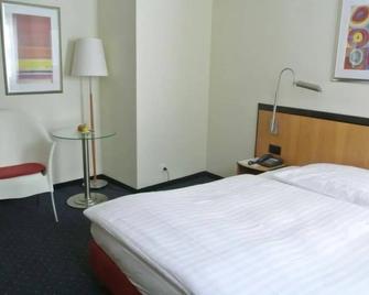 Hotel Löwen am See - Zug - Bedroom