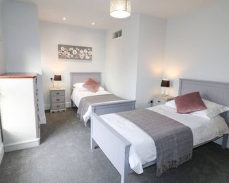 Corner House Cottage - Ilkeston - Bedroom