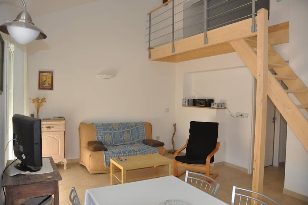 Ile de Porquerolles Apartment - הייר - סלון