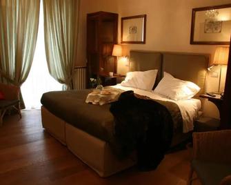 Balneum Boutique Hotel & B&B - Bagno Di Romagna - Habitación