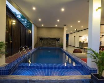 Noni Tree Hostel - Siem Reap - Pool