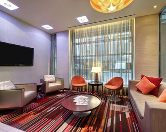 Courtyard by Marriott New York Manhattan/Times Square West - New York - Lounge