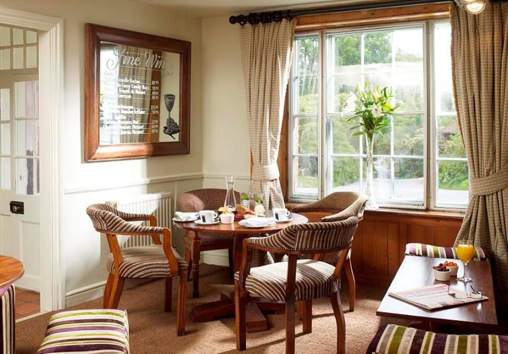 ذا آنجيل إن