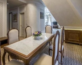 Residence City Garden - Plovdiv - Matsal