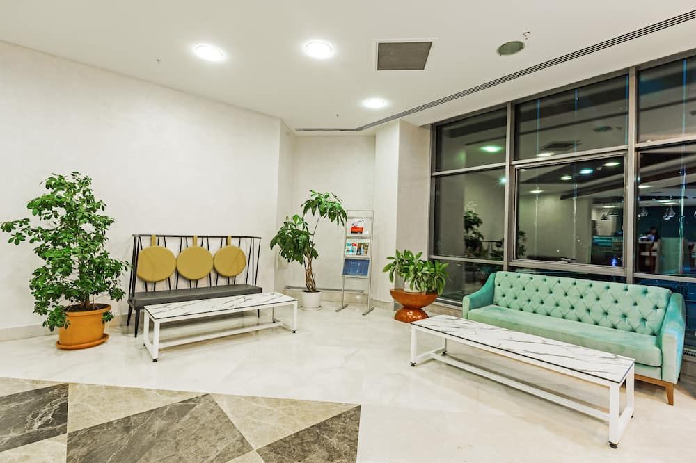 Hayat Hospitality Oskemen - Ust-Kamenogorsk - Recepción