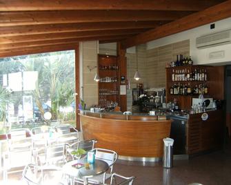 Villa Orchidea - Vittoria - Bar