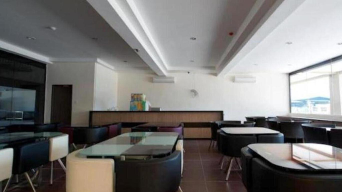 Han Palace Hotel Semporna