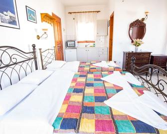 Eutuxia Studios - Apollonia - Slaapkamer