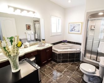 Graystone Bed & Breakfast - ניאגרה און-דה-לייק