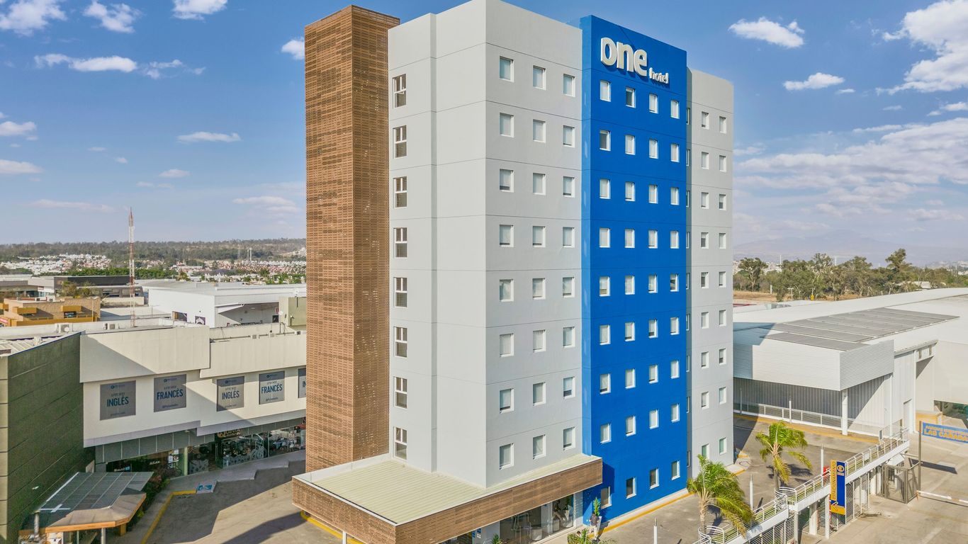 One Guadalajara Periferico Norte