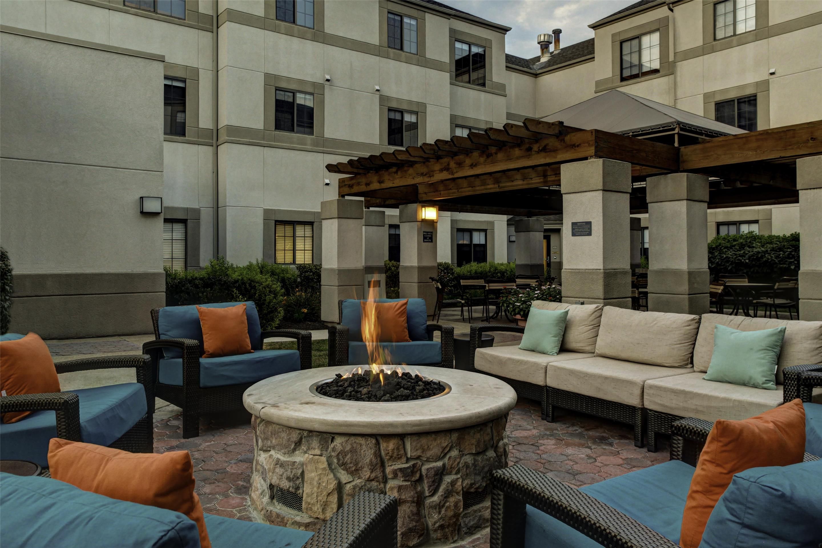 Hyatt House Morristown - Morristown - Patio