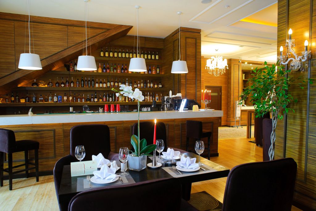 Jelsomino Boutique Hotel - אסטנה - בר