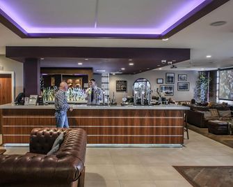 BFC Hotel - בלקפול - בר