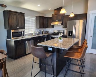 South Salem - Close to I-5 and Costco, easy Shop and Eat - Salem - Küche