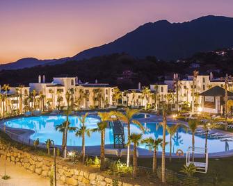 Estepona Holiday Hills - Estepona - Piscina