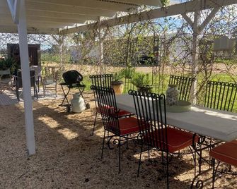 Getaway in the Heart of the Gourmet Region. - Laceby - Patio