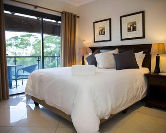 Palmwood Guesthouse - Amanzimtoti - Camera da letto