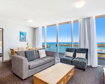 Mantra Twin Towns Coolangatta - Tweed Heads - Obývací pokoj