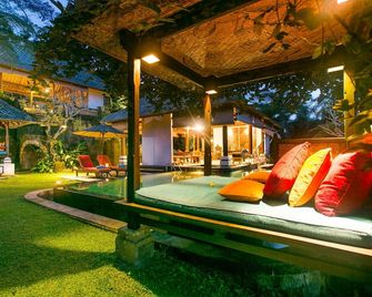 Kayla Bali Villa - Payangan - פטיו