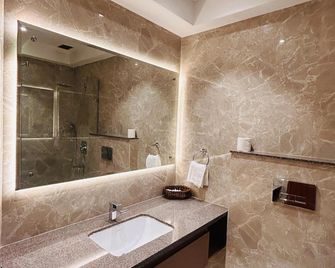 Hotel Kamal Palace - Jalandhar - Bad