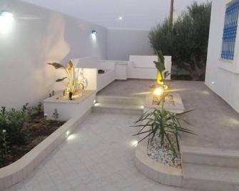 Superbe Villa Standing a Djerba Centre Ville Midoune - Medenine