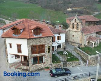 Mirador de Enterrias - Enterrías - Building