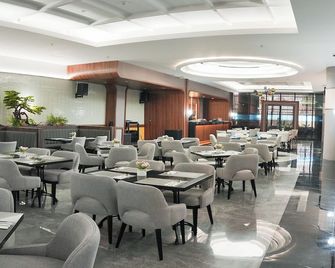 Nusatu by Artotel - Semarang - Semarang - Ravintola