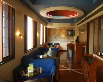 Hotel Supreme Heritage - Navi Mumbai - Restaurant