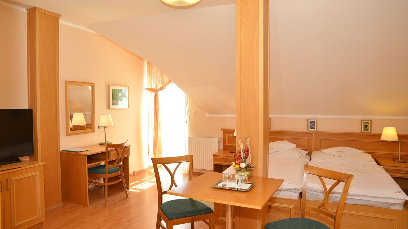 Vadászkürt Panzió és Étterem