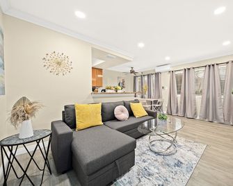 Cozy n Serene 12mins to Downtown LA - Alhambra - Sala de estar