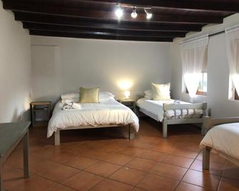 Meurant Self Catering Family Cottage - Riversdale - Schlafzimmer