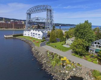 South Pier Inn - Duluth