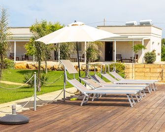 Stella Marina B&B - Alliste - Patio