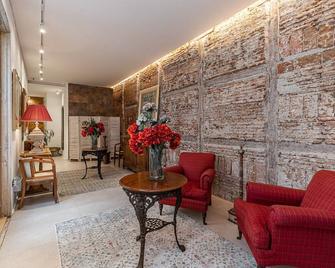 Queens House Chueca VI - Madrid - Vardagsrum