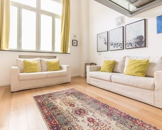 Alessia's Flat- Porta Romana M3 - מילאנו - סלון