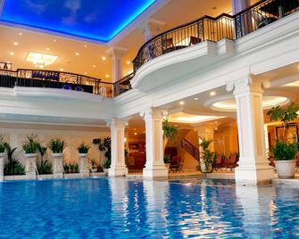 Susan Spa & Resort - Semarang - Pool
