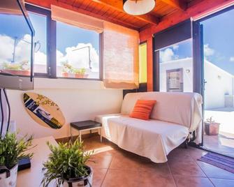 Eslanzarote Pico Colorado Loft in Soo, Super Wifi, Sat tv - Teguise - Living room