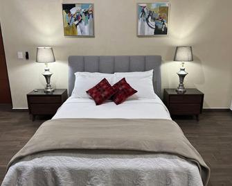 Cine-Lux Villa - La Concepción - Habitación