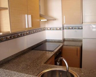 Apartamentos Benicarló 3000 - Benicarló - Kitchen