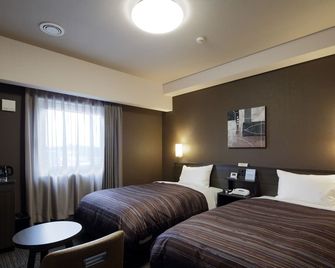 Hotel Route-Inn Ube - Sanyoonoda - Bedroom