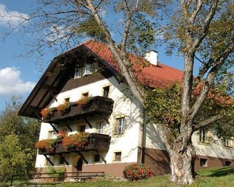 Ferienwohnung 'west' - Bauer am Berg - Windischgarsten - Building