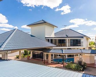 فيلا كابري - روكامبتون - مبنى