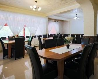 Pensiunea Versant - Baile Herculane - Restaurante
