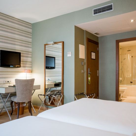 Bedroom view of Hotel Opera